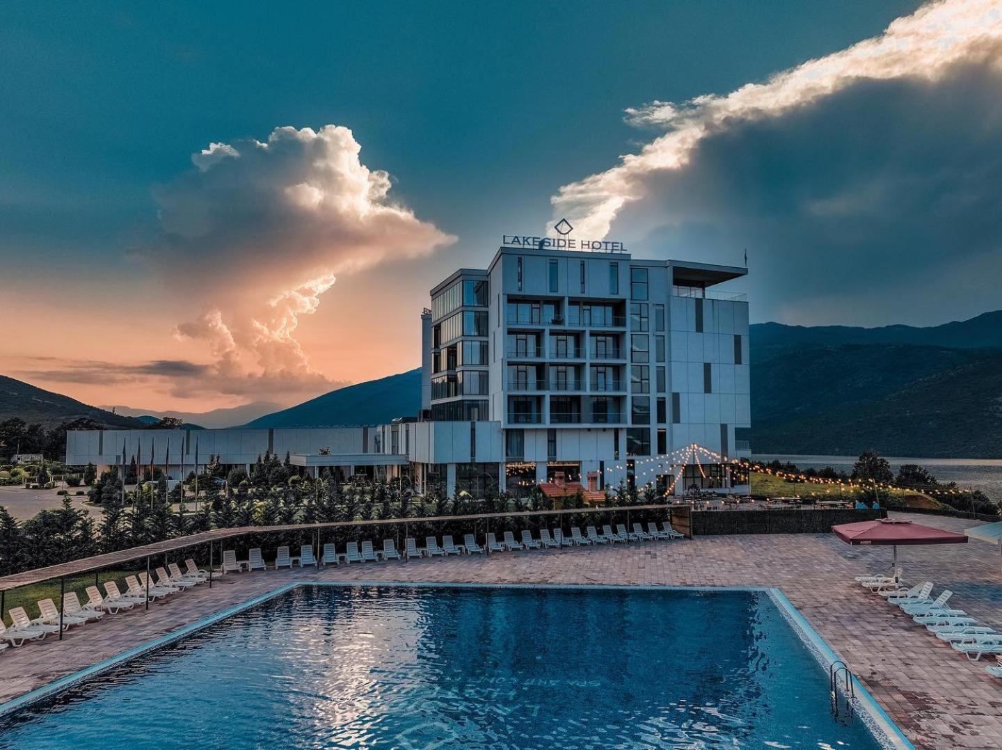 Hotel Lakeside Vermice Exterior photo